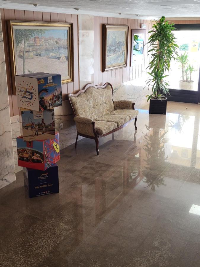 Apartaments Geminis Cambrils Buitenkant foto