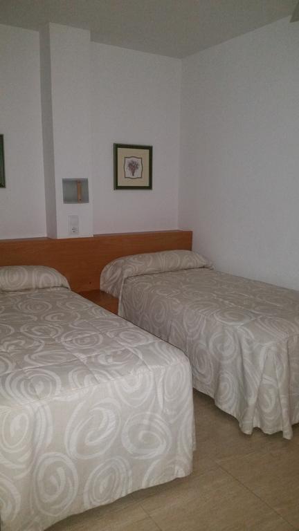 Apartaments Geminis Cambrils Kamer foto