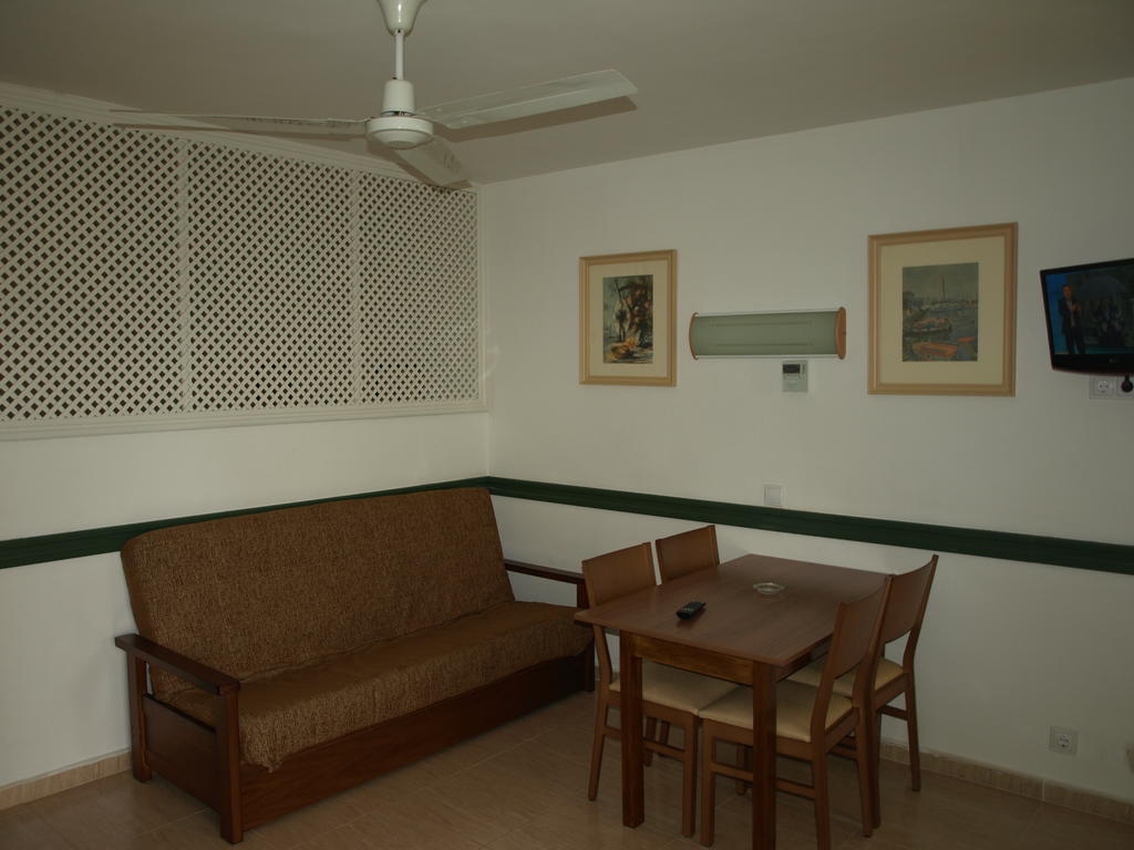 Apartaments Geminis Cambrils Kamer foto