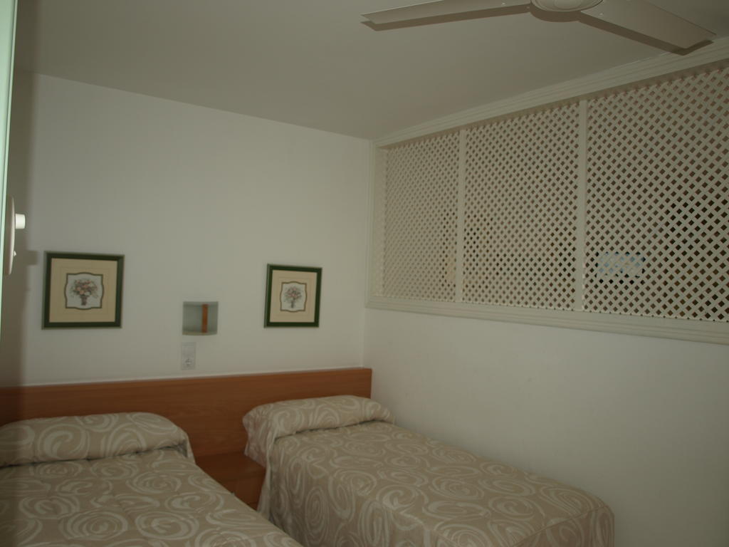 Apartaments Geminis Cambrils Kamer foto