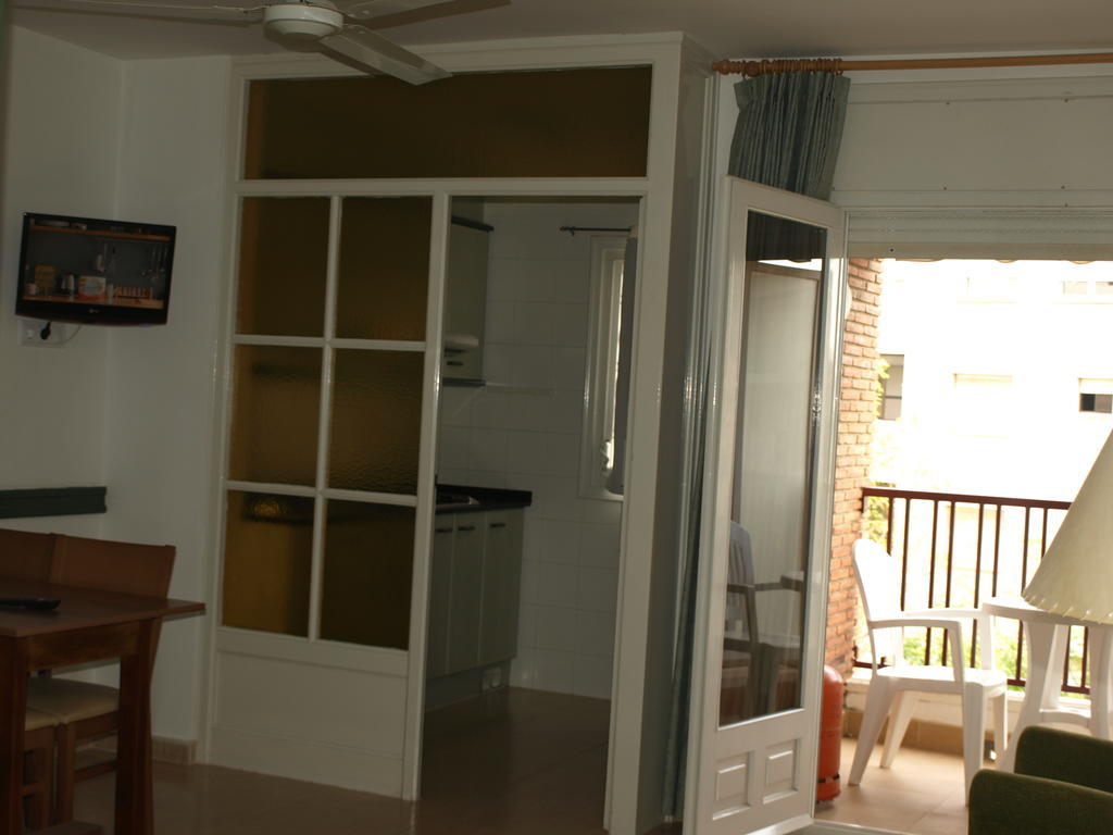 Apartaments Geminis Cambrils Kamer foto